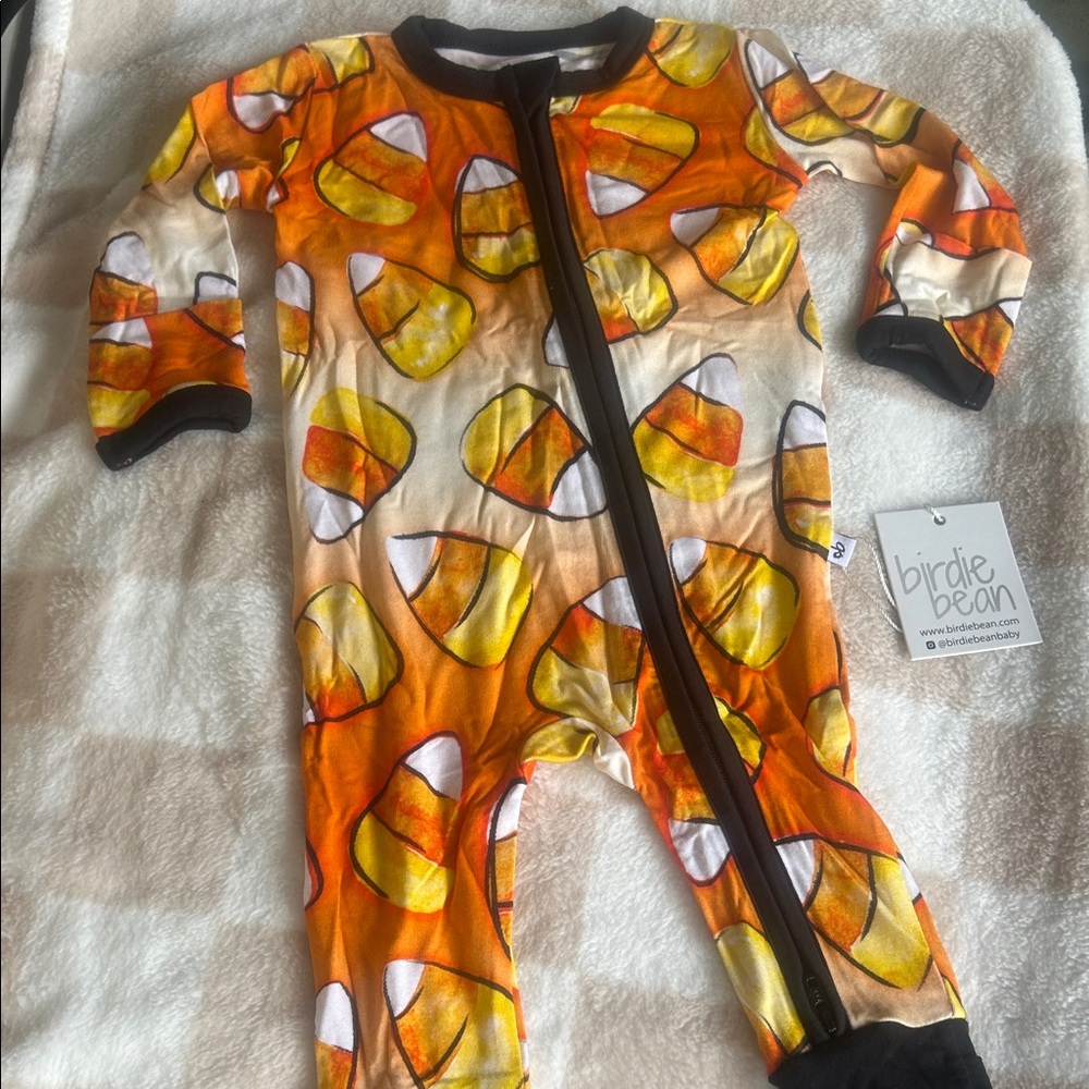 Birdie bean, candy, corn, convertible, romper 0 to 3 months
